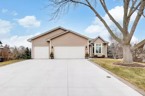 5610 Teakwood Ln N, Plymouth, MN 55442