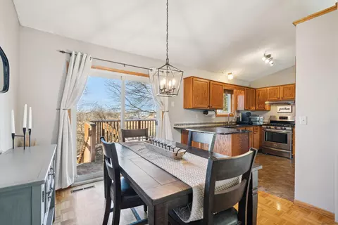 6715 Quantico Ln N, Maple Grove, MN 55311 photo 9