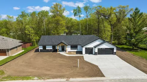 1805 Wildflower Ln NE, Alexandria, MN 56308