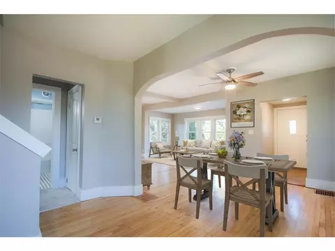 1506 Edgerton St, Saint Paul, MN 55130