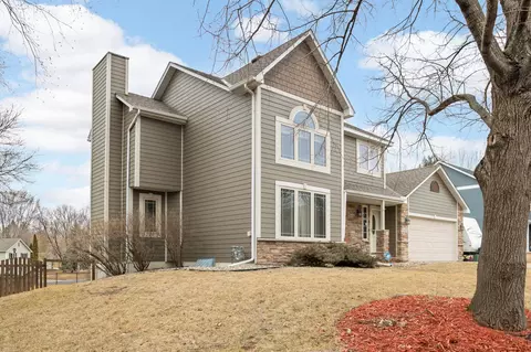 4032 Pennsylvania Ave, Eagan, MN 55123