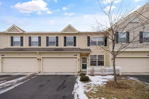 4478 Rosemary Way #6, Hugo, MN 55038