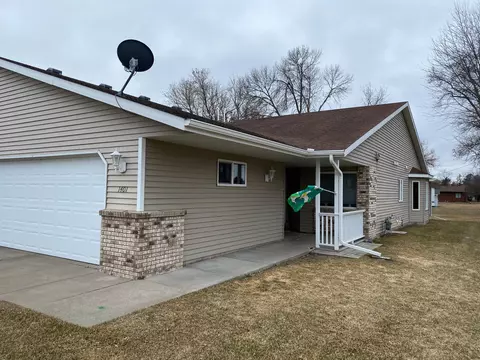 1401 Fairview Ln, Little Falls, MN 56345