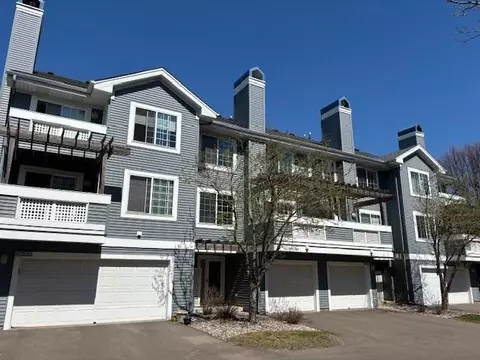 15620 24th Ave N #F, Plymouth, MN 55447