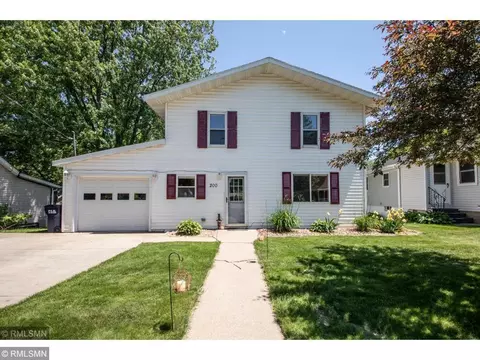 200 N Grant St, Ellsworth, WI 54011