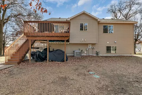 Exterior - 1907 Maple Ln, Saint Cloud, MN 56304 photo 8 of 15