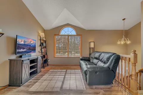 Living - 1907 Maple Ln, Saint Cloud, MN 56304 photo 2 of 5