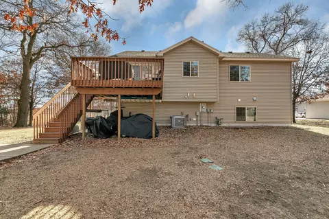 Exterior - 1907 Maple Ln, Saint Cloud, MN 56304 photo 6 of 15