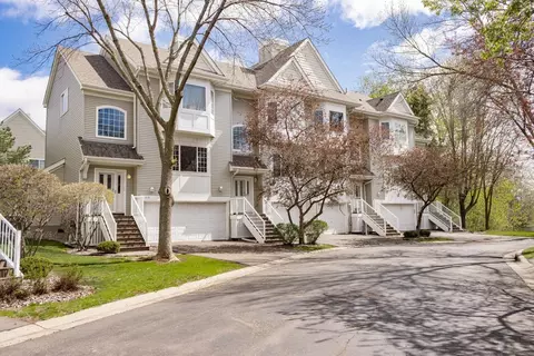 915 Fairfield Way, Minnetonka, MN 55305