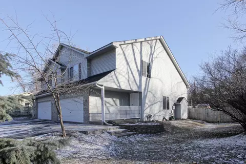 10032 161st St W, Lakeville, MN 55044