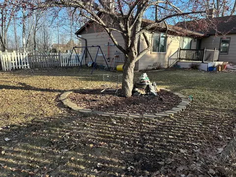 132 Martin St, Bowlus, MN 56314
