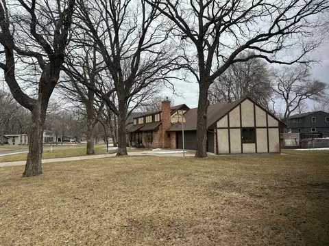 Exterior - 730 N Park Pl, Saint Cloud, MN 56301 photo 20 of 25