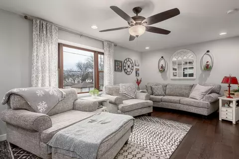 1621 Clarence St, Saint Paul, MN 55106