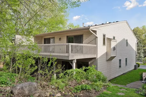 64 Garden Dr, Burnsville, MN 55337