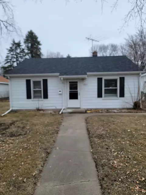1809 Edgewood Ave S, Saint Louis Park, MN 55426