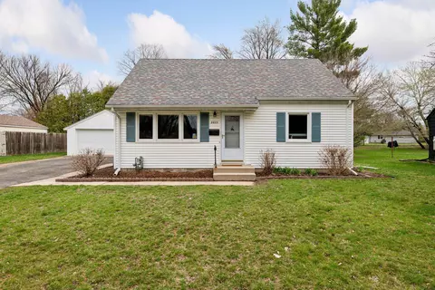 8625 Vincent Ave S, Bloomington, MN 55431