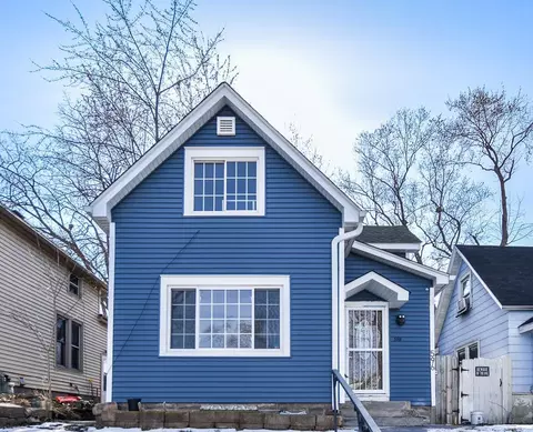 596 Hawthorne Ave E, Saint Paul, MN 55130