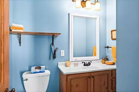 Bath - 210 S 2nd Ave, Proctor, MN 55810 photo 2 of 2