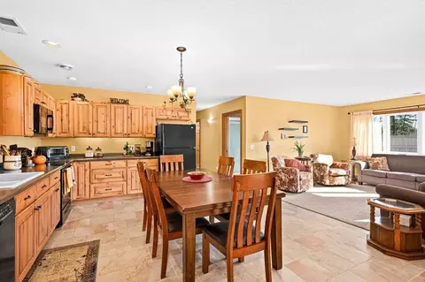 Dining - 210 S 2nd Ave, Proctor, MN 55810 photo 1 of 1