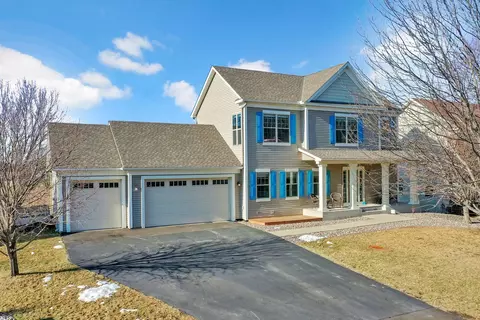 20461 206th Dr N, Forest Lake, MN 55025