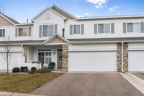 4915 Bisset Ln #7704, Inver Grove Heights, MN 55076