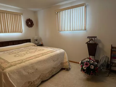 Bedroom - 638 E Boundary St, Ely, MN 55731 photo 2 of 4
