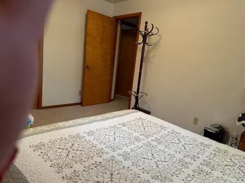 Bath - 638 E Boundary St, Ely, MN 55731 photo 1 of 3