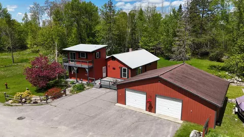 10653 Hillcrest Dr, Orr, MN 55771