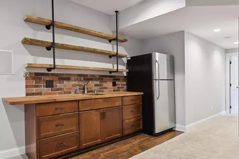 Kitchen - 6348 Aster Trl, Excelsior, MN 55331 photo 5 of 5