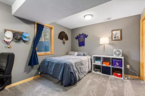 Bedroom - 20584 Donaldson Rd, Brainerd, MN 56401 photo 7 of 8