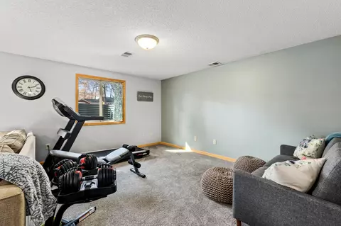 Bedroom - 20584 Donaldson Rd, Brainerd, MN 56401 photo 4 of 8