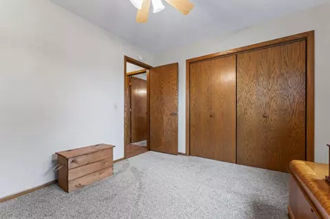 Bedroom - 17201 Hall Ave, Nerstrand, MN 55053 photo 7 of 7