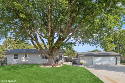 18275 Exodus Ct, Farmington, MN 55024