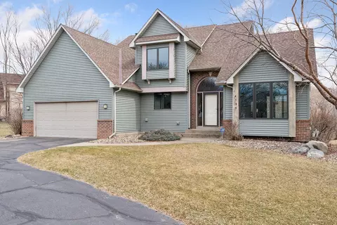 4100 Prairie Ridge Rd, Eagan, MN 55123