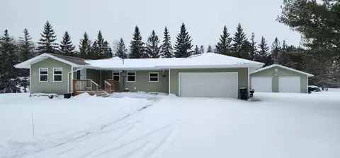 2808 Pleasant Ave, International Falls, MN 56649