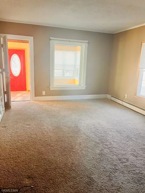 609 Ruble Ave, Albert Lea, MN 56007 photo 3