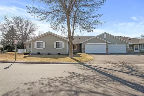 8565 Stratford Ln, Brooklyn Park, MN 55443