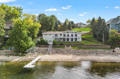 5650 Fairlawn Shores Trl SE, Prior Lake, MN 55372