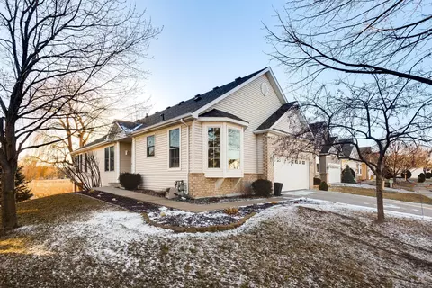 8985 Inland Ln N, Maple Grove, MN 55311