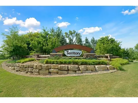 7797 Prairie Grass Pass, Prior Lake, MN 55372