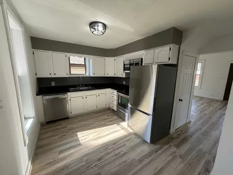1402 3rd St N, Saint Cloud, MN 56303 photo 8