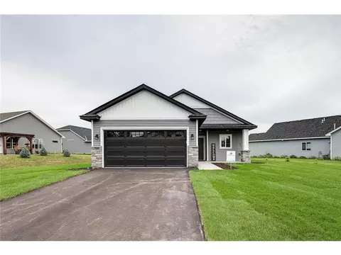 31740 Madison Rd, Lindstrom, MN 55045