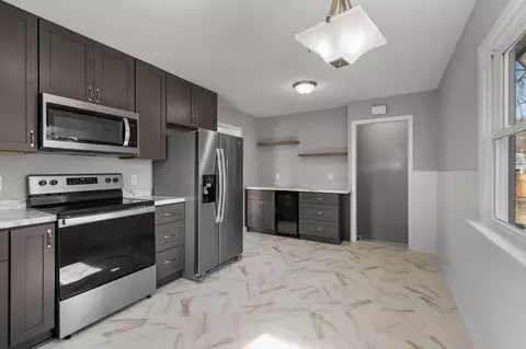 9011 Portland Ave S, Bloomington, MN 55420