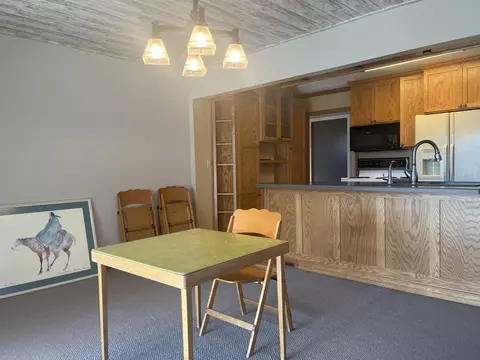 Dining - 1187 River Rd, Windom, MN 56101 photo 4 of 5