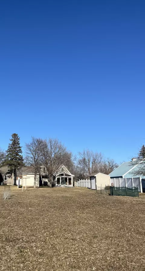 Exterior - 1187 River Rd, Windom, MN 56101 photo 15 of 18