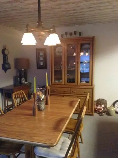 Dining - 1187 River Rd, Windom, MN 56101 photo 3 of 5