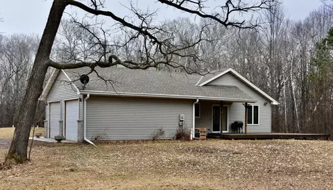Exterior - 7459 140th St, Milaca, MN 56353 photo 4 of 8