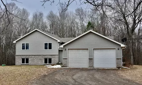 7459 140th St, Milaca, MN 56353