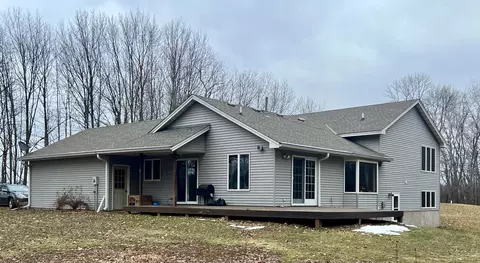 Exterior - 7459 140th St, Milaca, MN 56353 photo 6 of 8
