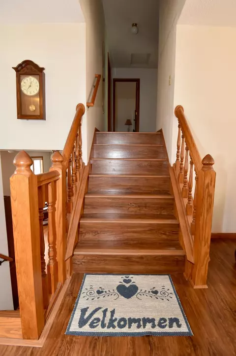 Entry Way - 7459 140th St, Milaca, MN 56353 photo 3 of 3